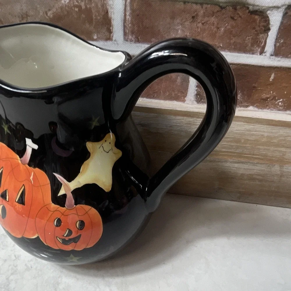 Target Halloween Pumpkin Ceramic Pitcher, Glossy Black, 32 oz, Safe D/M